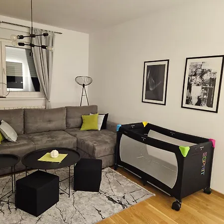 Daniela Apartman Lukavica